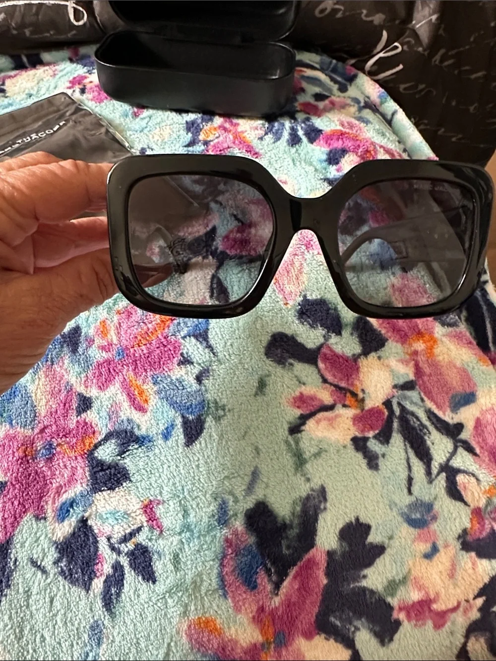 Marc Jacobs Black Rectangular Sunglasses with Case